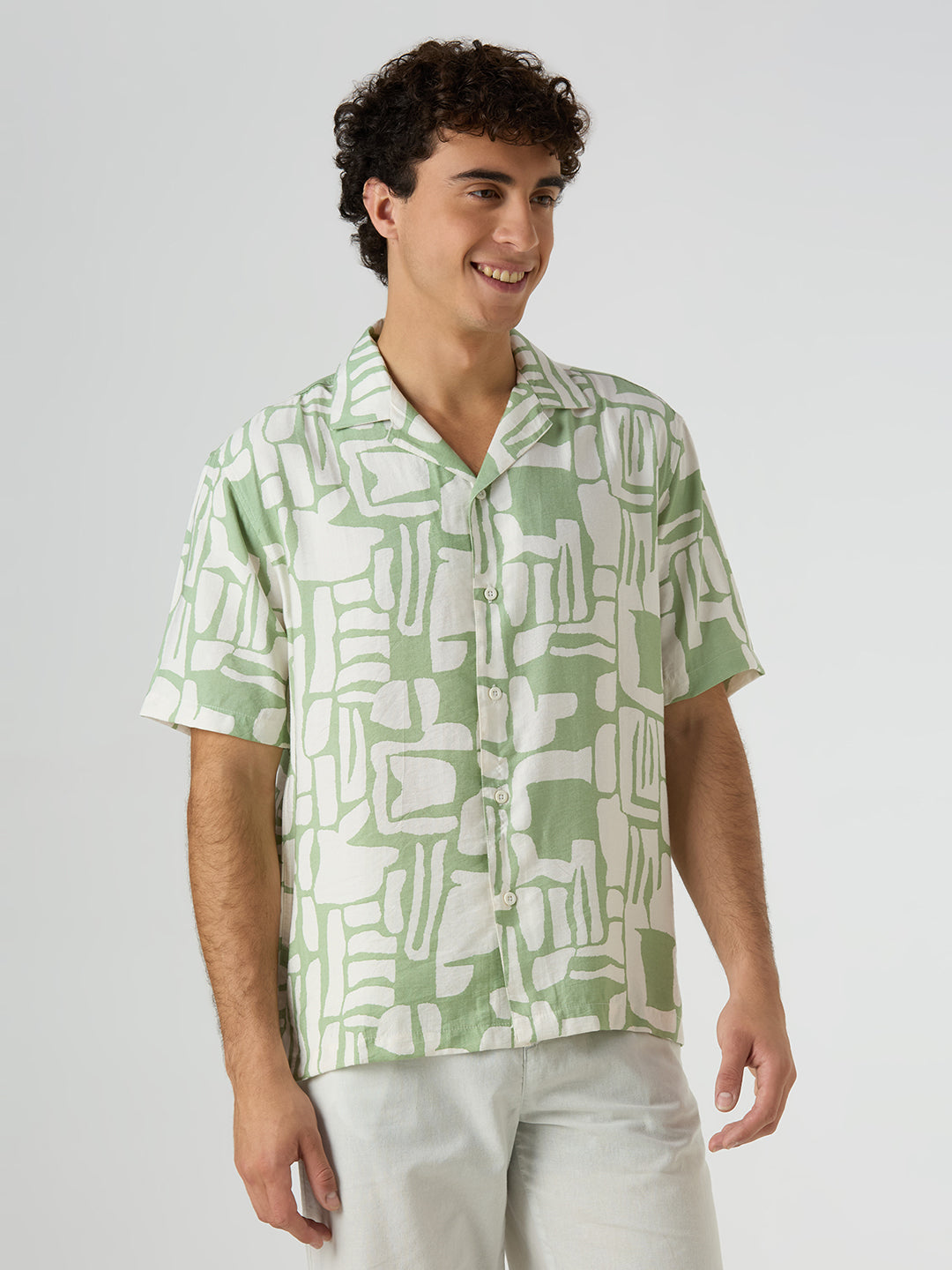 Flint Half-Sleeves Printed Cuban Collar Shirt - Green