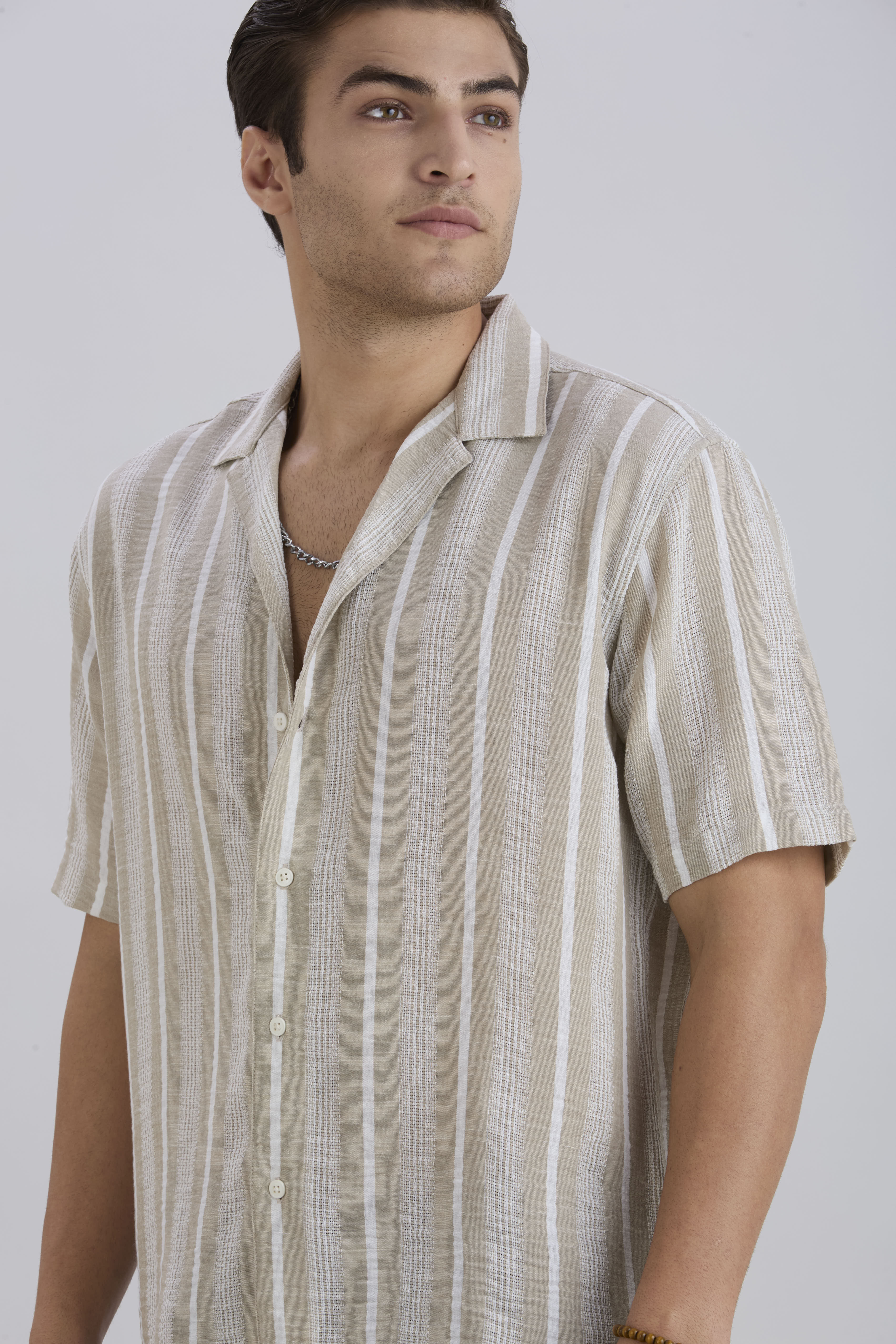 Span Half-Sleeves Striped Cuban Collar Shirt - Light Brown