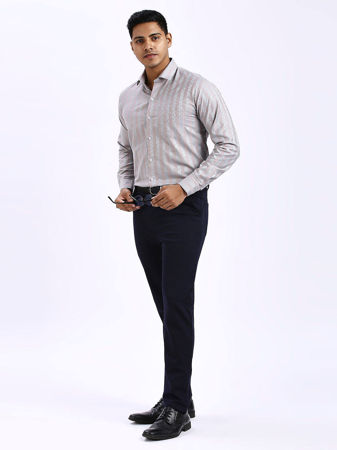 Yuti - Causal Stripe Slim Fit shirt