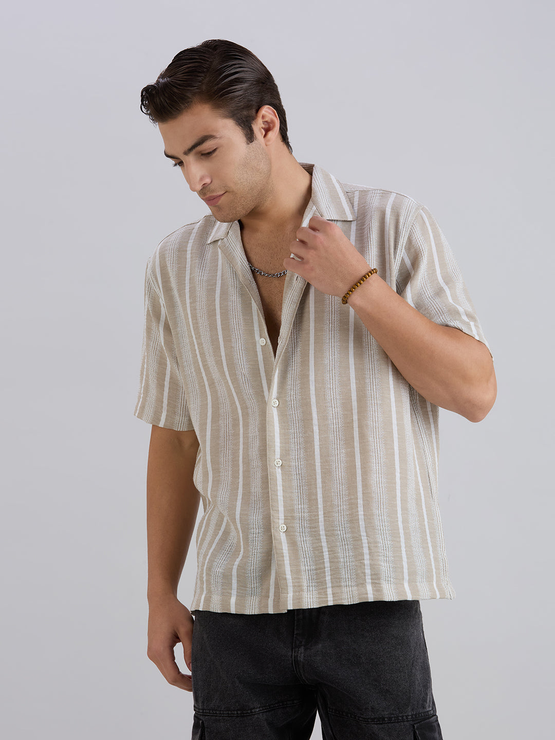 Span Half-Sleeves Striped Cuban Collar Shirt - Light Brown