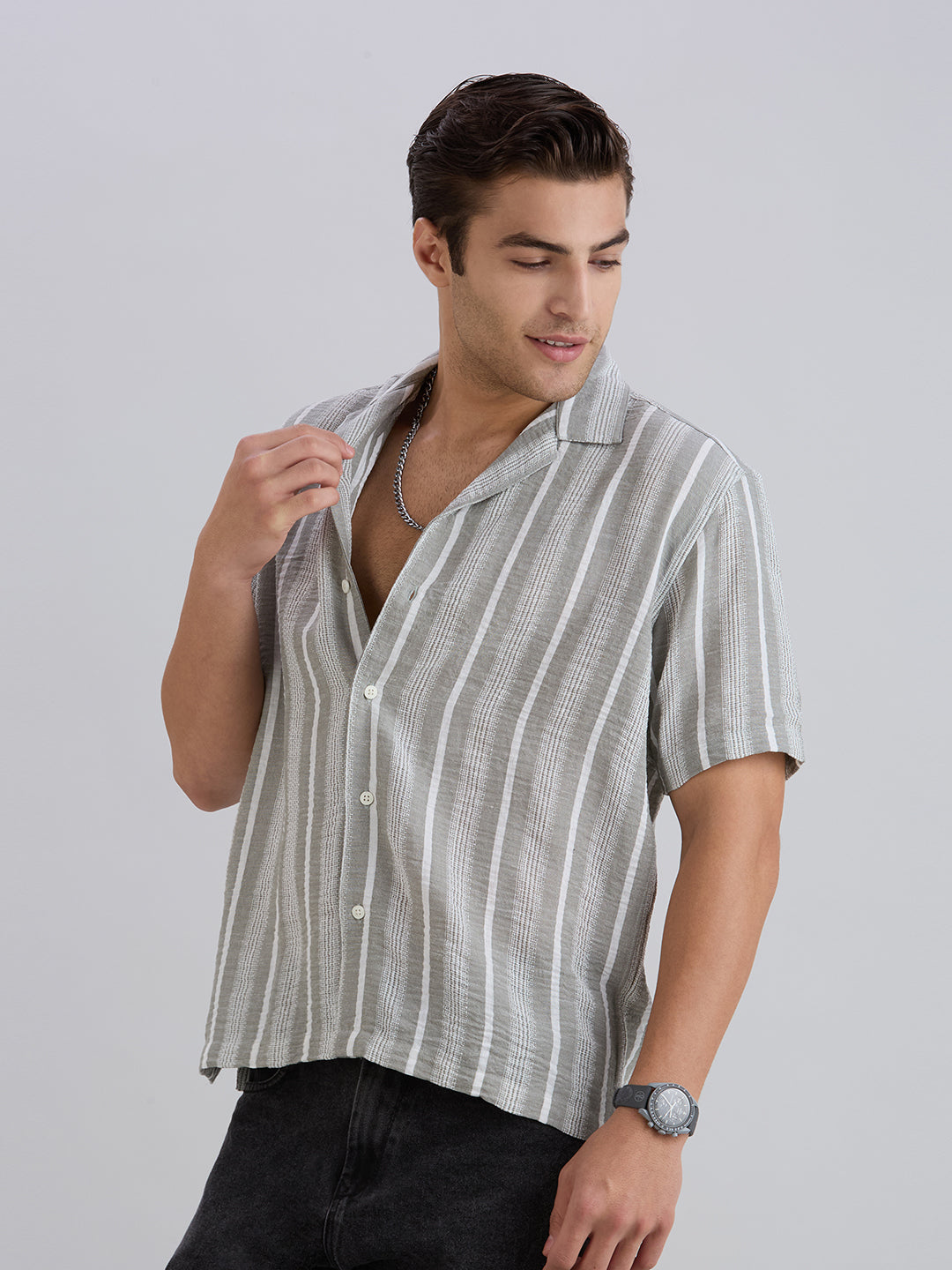 Span Half-Sleeves Striped Cuban Collar Shirt - Grey