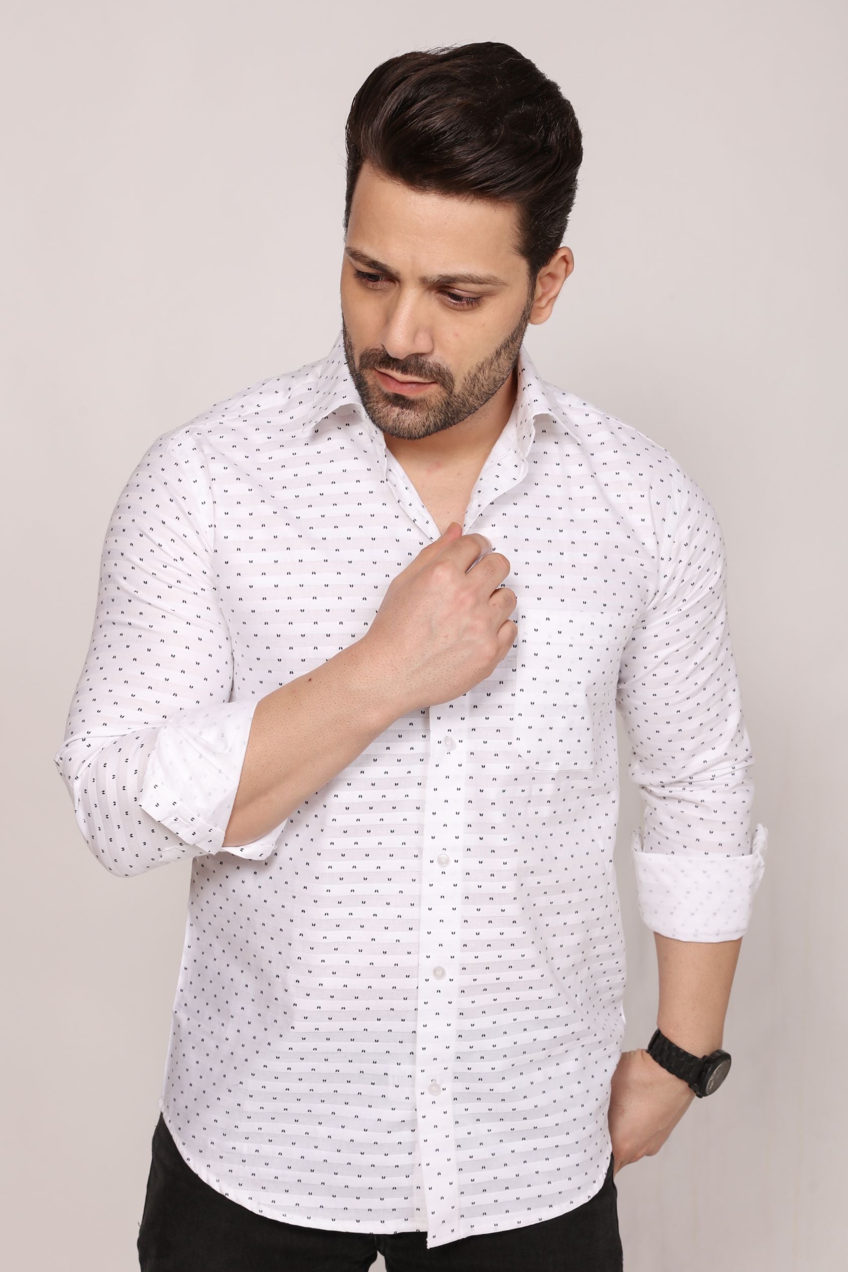 Solitaire - White - John Watson