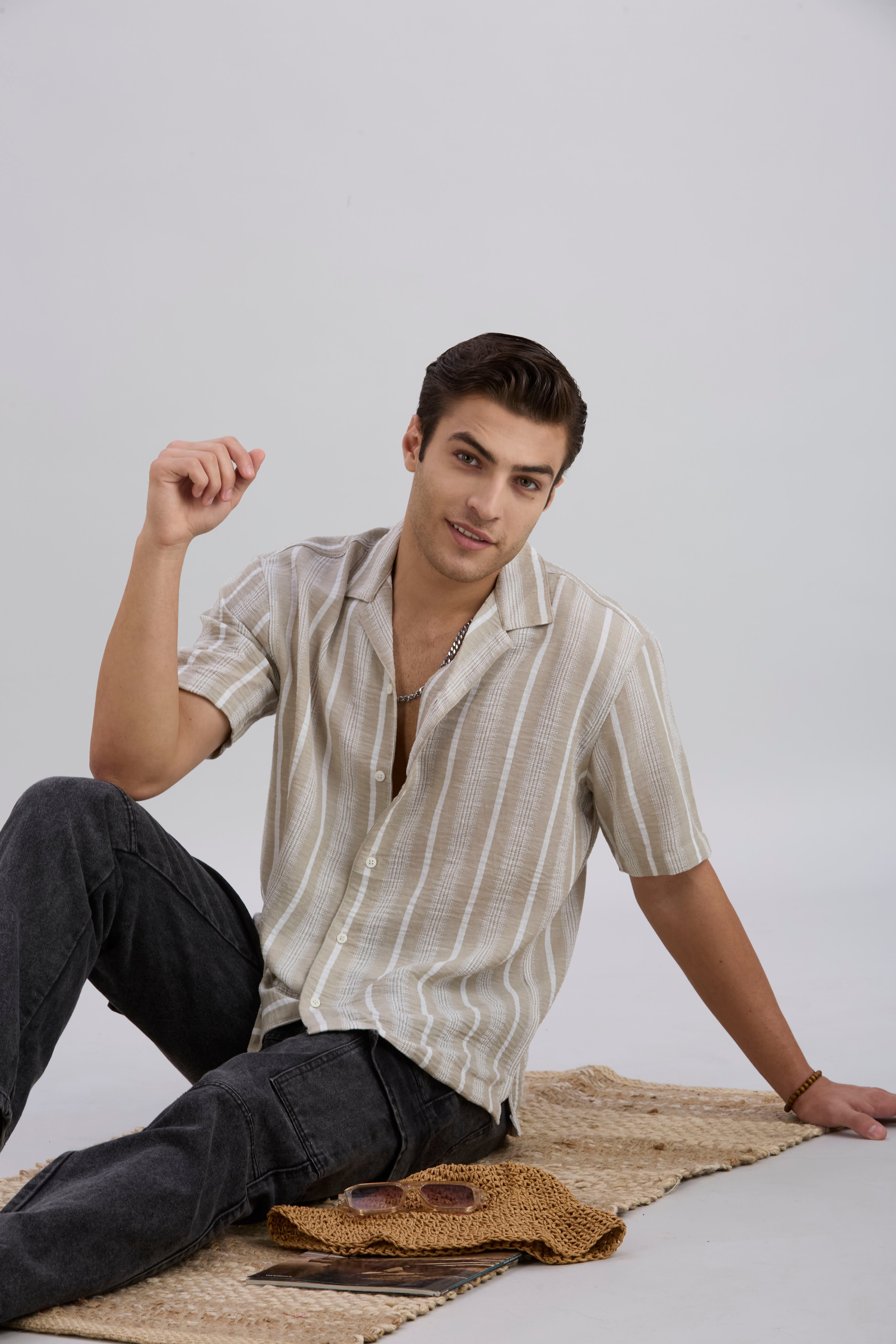 Span Half-Sleeves Striped Cuban Collar Shirt - Light Brown