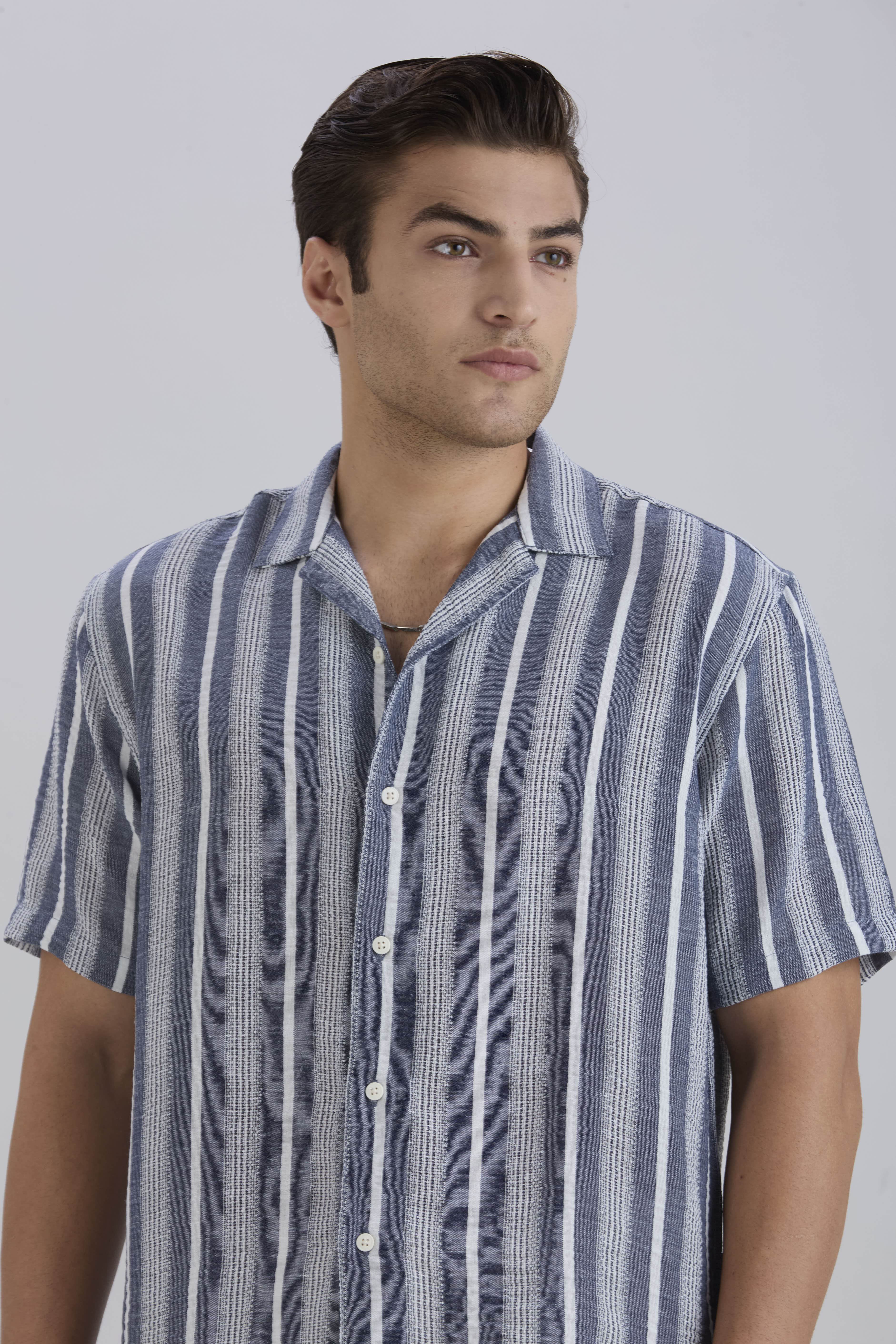 Span Half-Sleeves Striped Cuban Collar Shirt - Blue