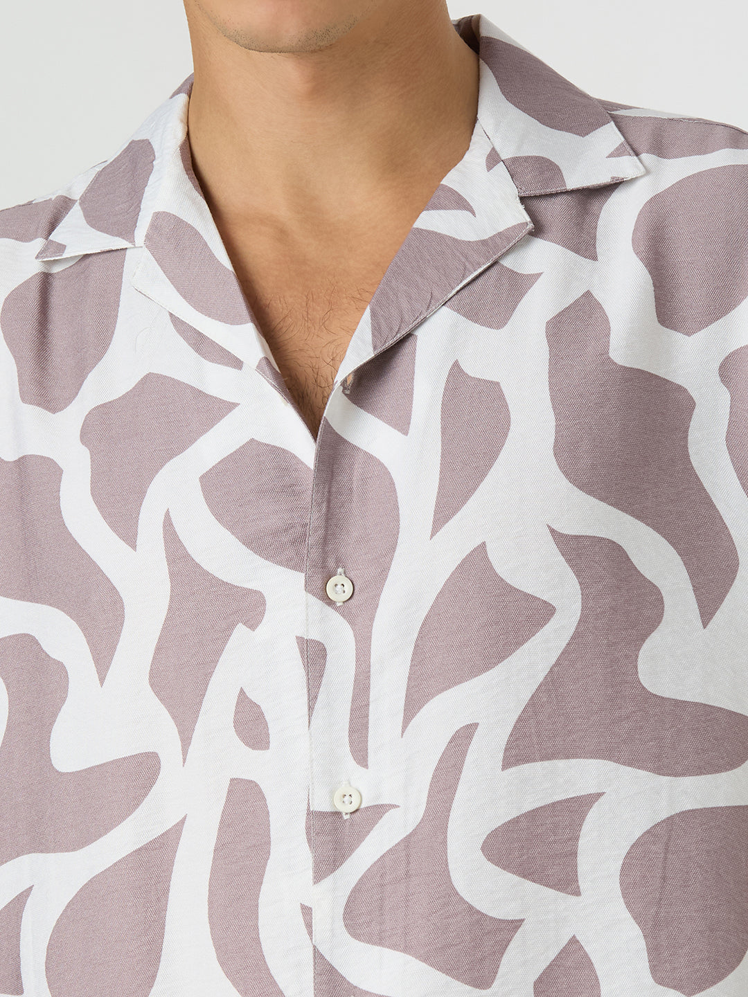 Pebble Half-Sleeves Printed Cuban Collar Shirt - Mauve