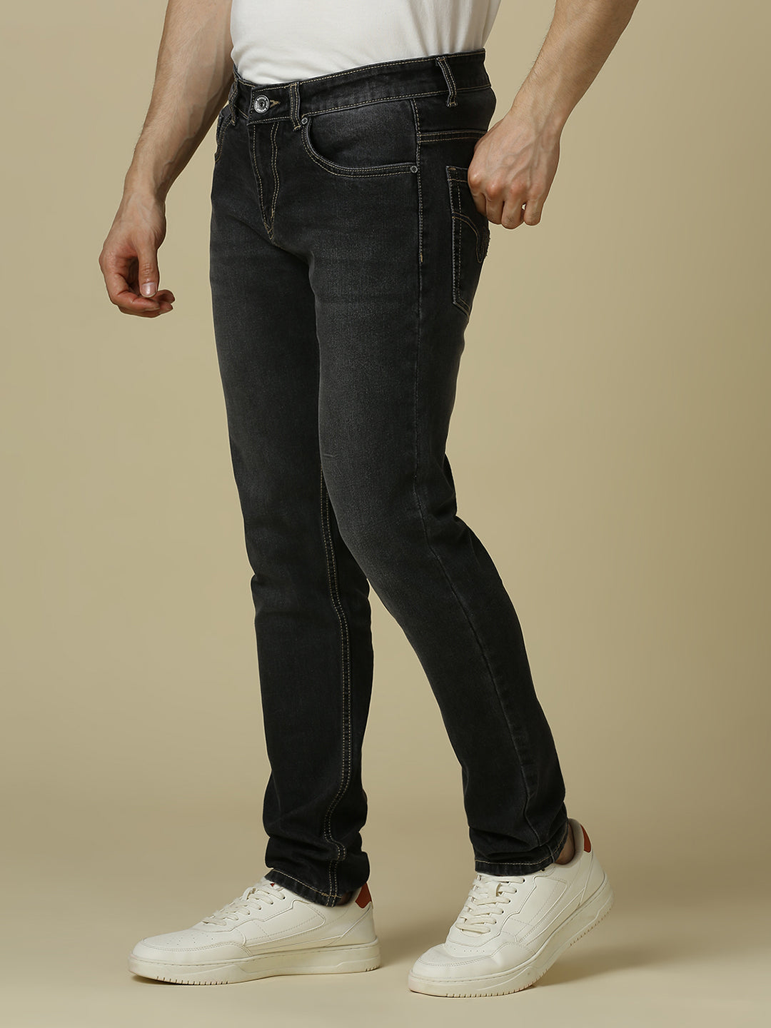 Copper Stitch - Slim fit Jeans