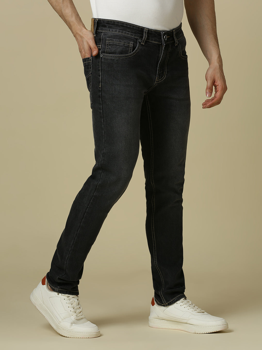 Copper Stitch - Slim fit Jeans