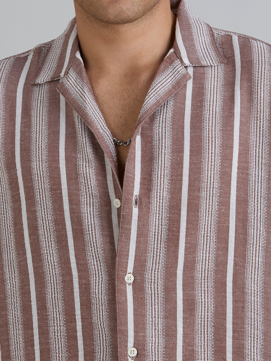 Span Half-Sleeves Striped Cuban Collar Shirt - Brown