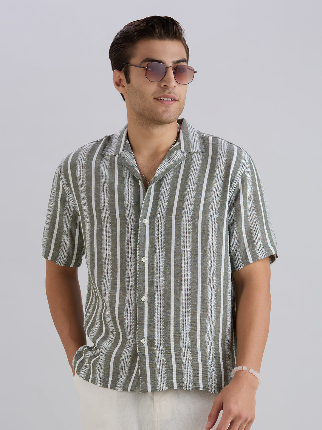 Span Half-Sleeves Striped Cuban Collar Shirt - Green