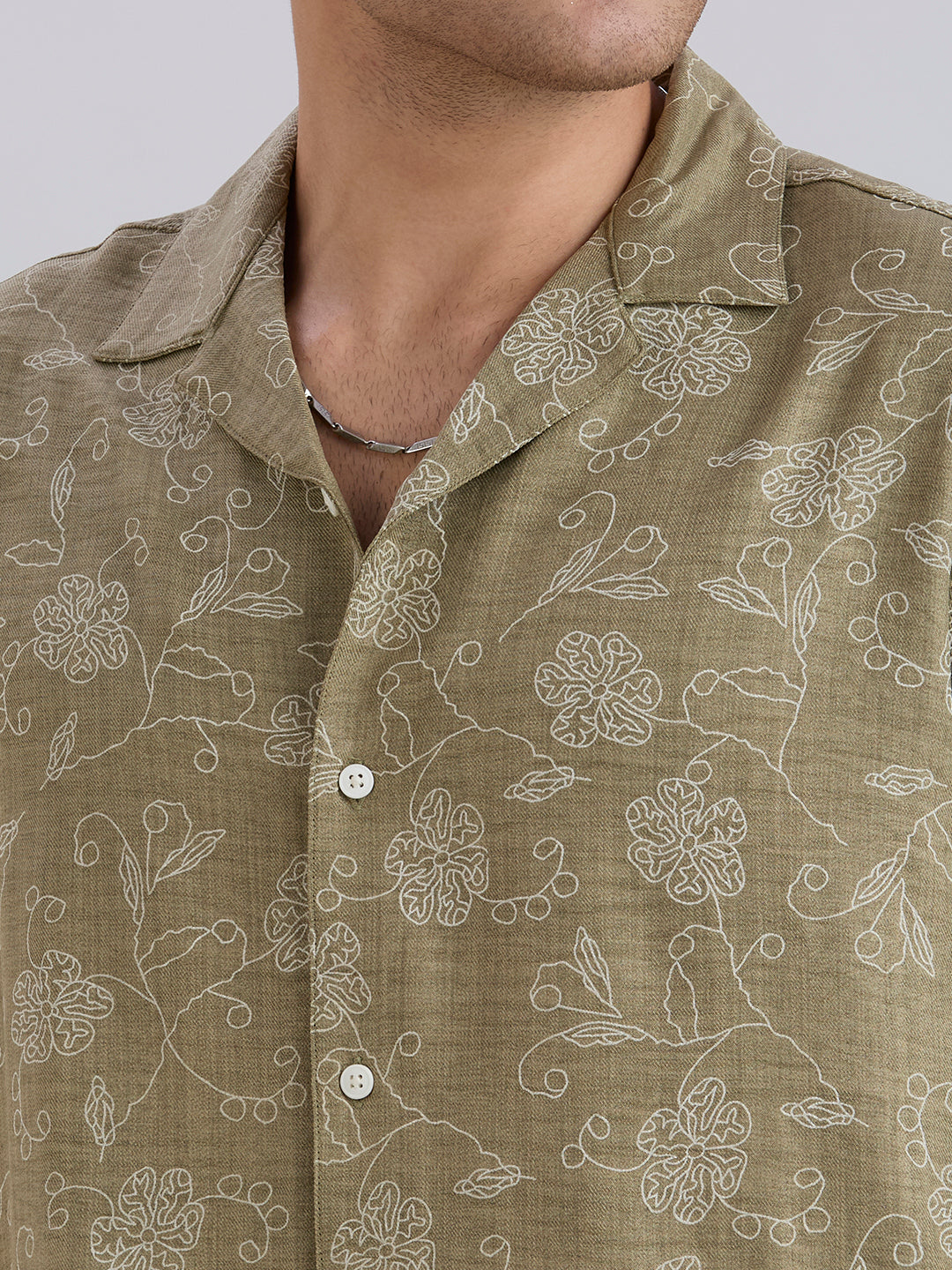 Aura Half-Sleeves Printed Cuban Collar Shirt - Green