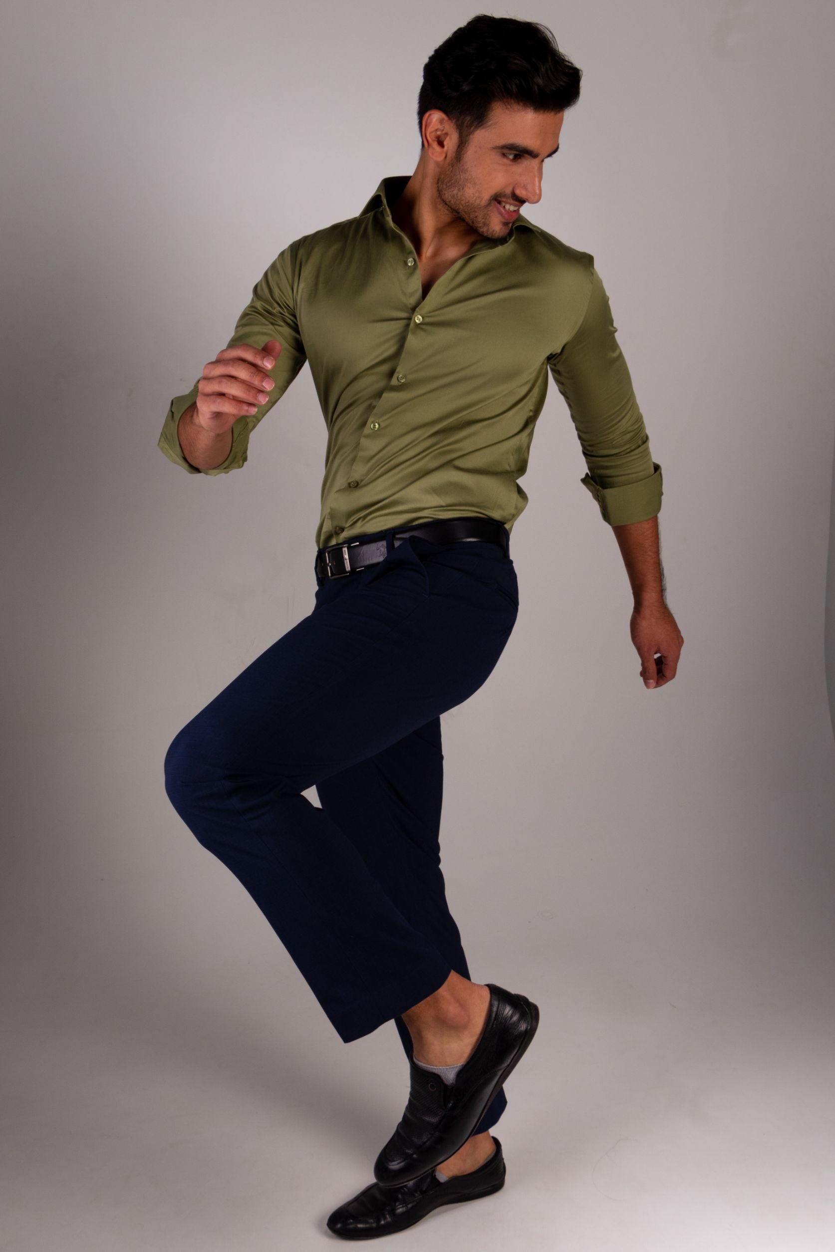 Costas - Satin Slim Fit Shirt - Green - John Watson