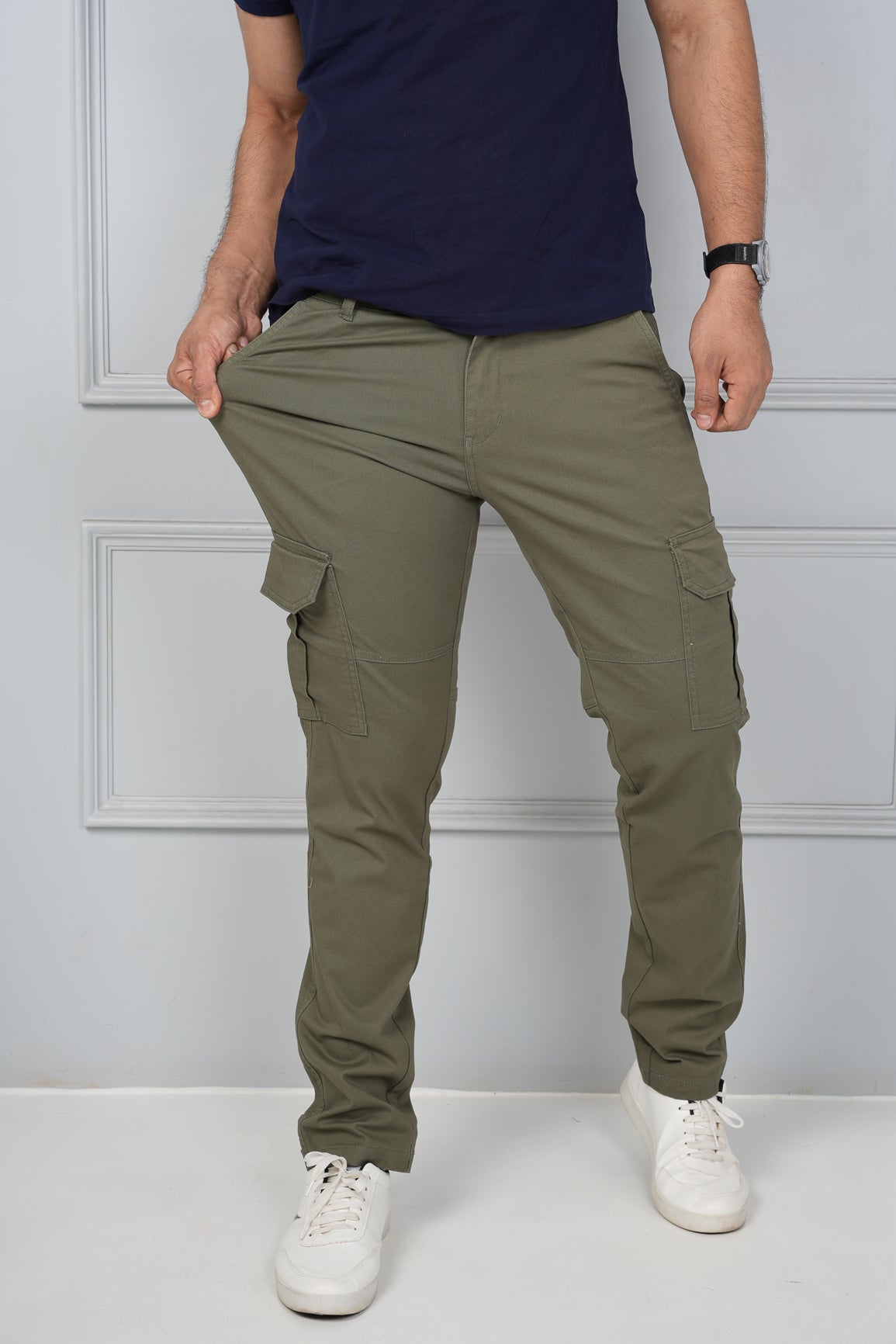 Essentials Cargo Pants - Military Green