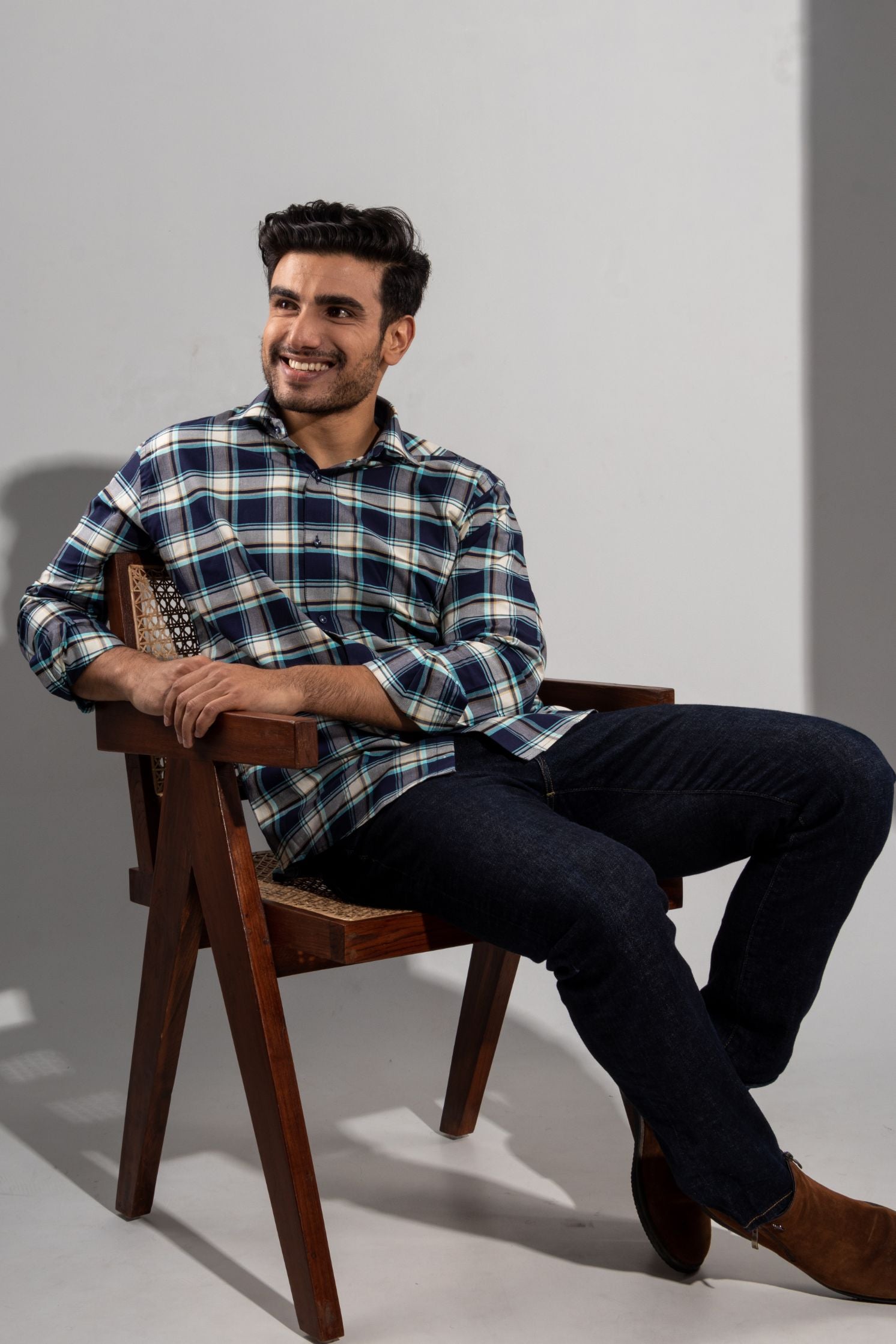 Trombay - Oxford Slim Fit Checkered Shirt - John Watson