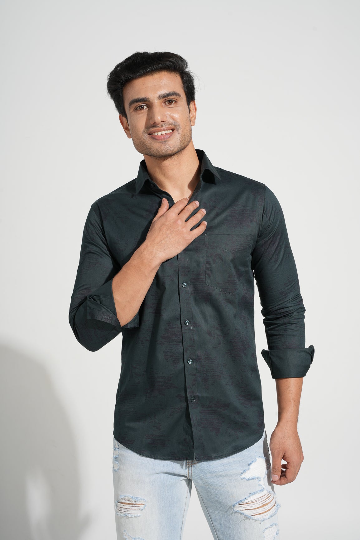 Zaniah - Printed Slim Fit shirt